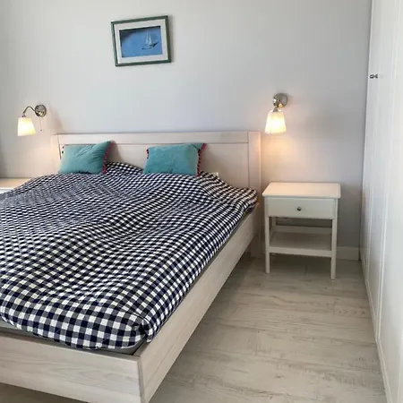 Blekitny Przy Latarni