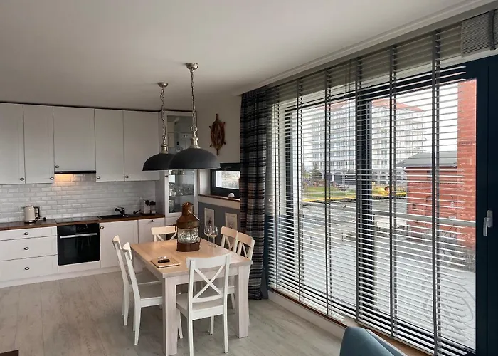 Apartment Blekitny Przy Latarni Darlowo