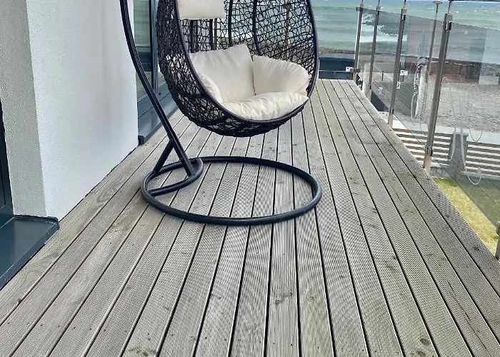 Blekitny Przy Latarni Apartment Darlowo